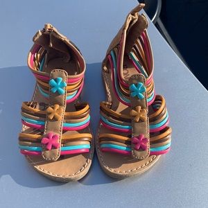 LIKE NEW toddler girls sandals!